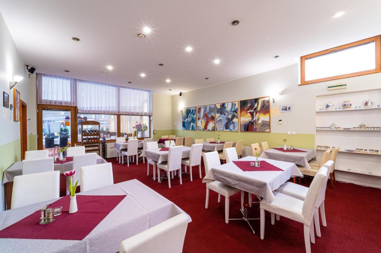 Hotel Artin Μπαρντέγιοβ Εξωτερικό φωτογραφία
